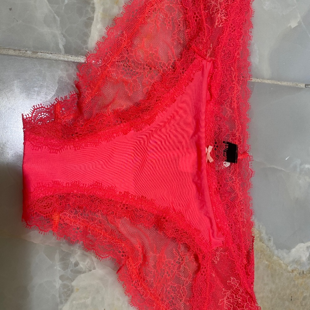 NEW Victoria secret orange lace panty M